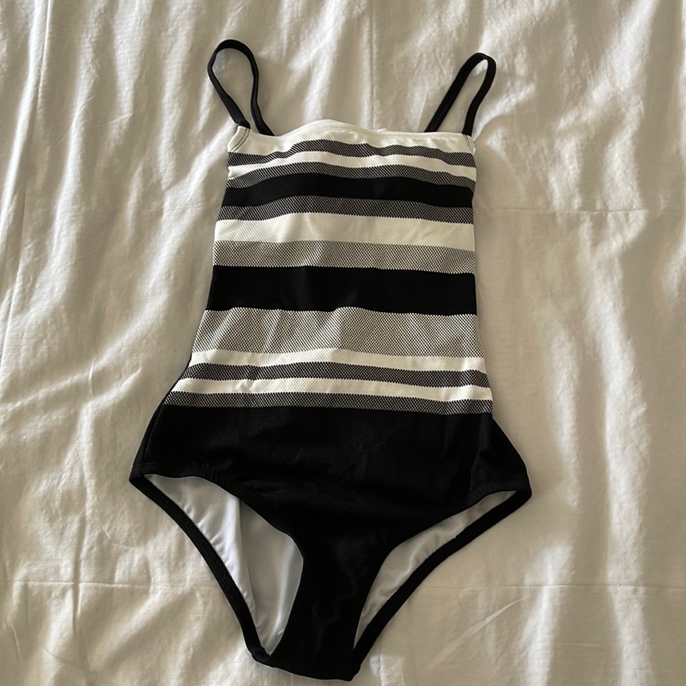 Kona Sol One Piece Swimwear